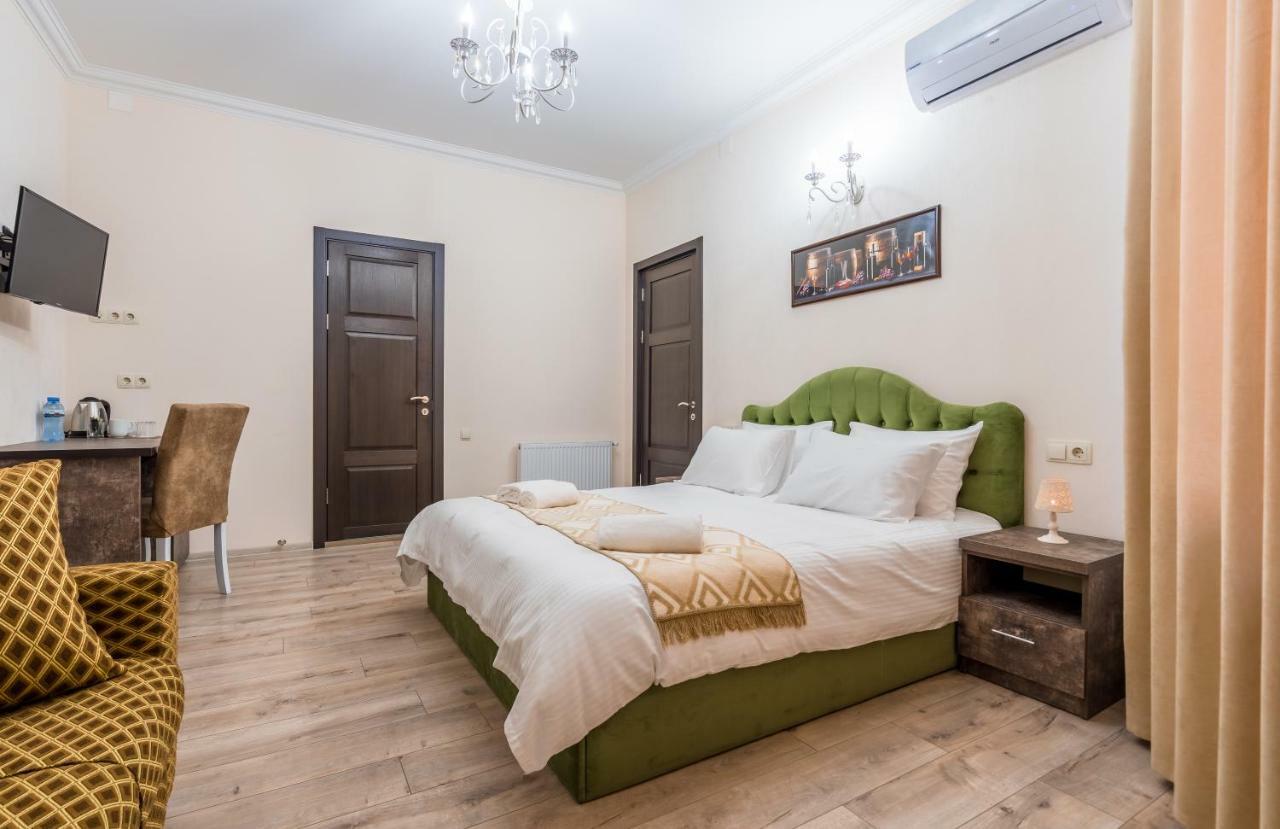 Golden Light Hotel Tbilisi Ngoại thất bức ảnh