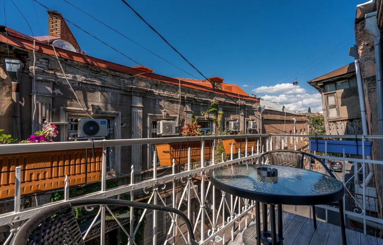 Golden Light Hotel Tbilisi Ngoại thất bức ảnh