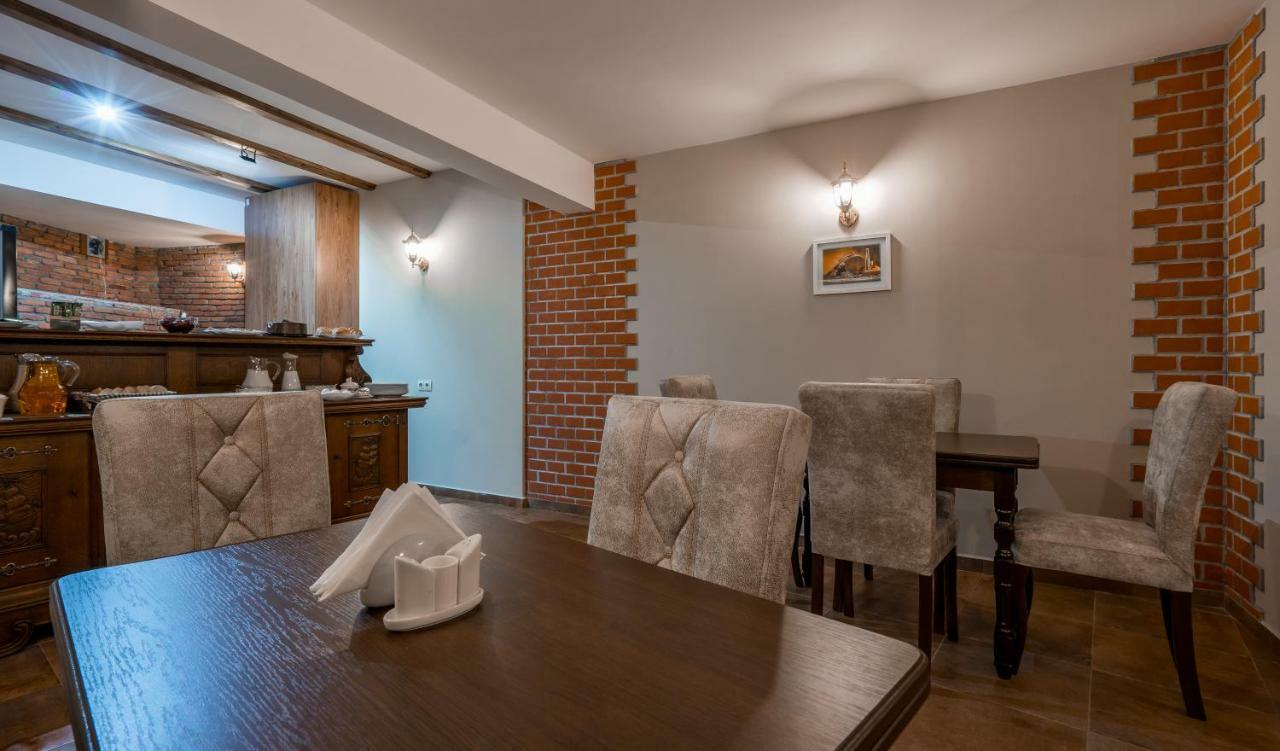 Golden Light Hotel Tbilisi Ngoại thất bức ảnh