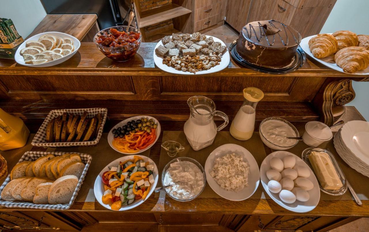 Golden Light Hotel Tbilisi Ngoại thất bức ảnh