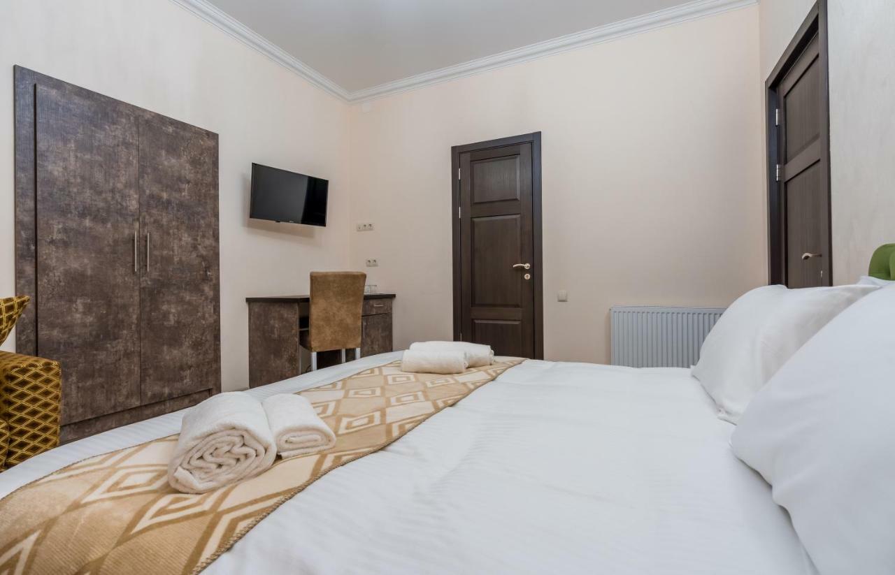 Golden Light Hotel Tbilisi Ngoại thất bức ảnh