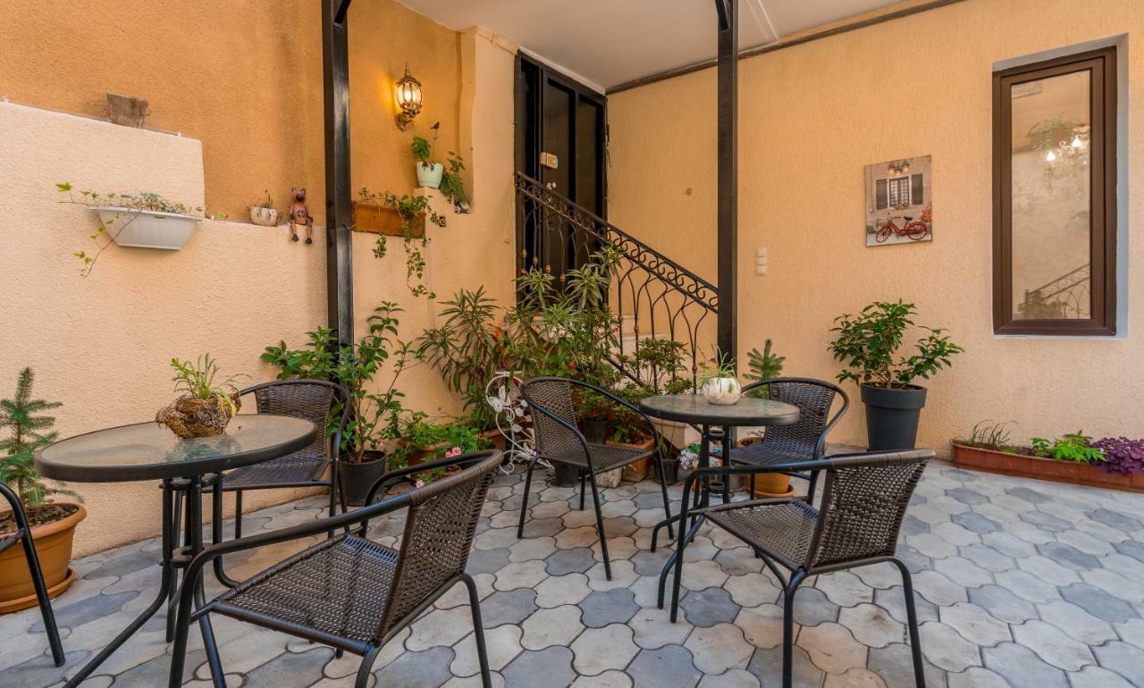 Golden Light Hotel Tbilisi Ngoại thất bức ảnh