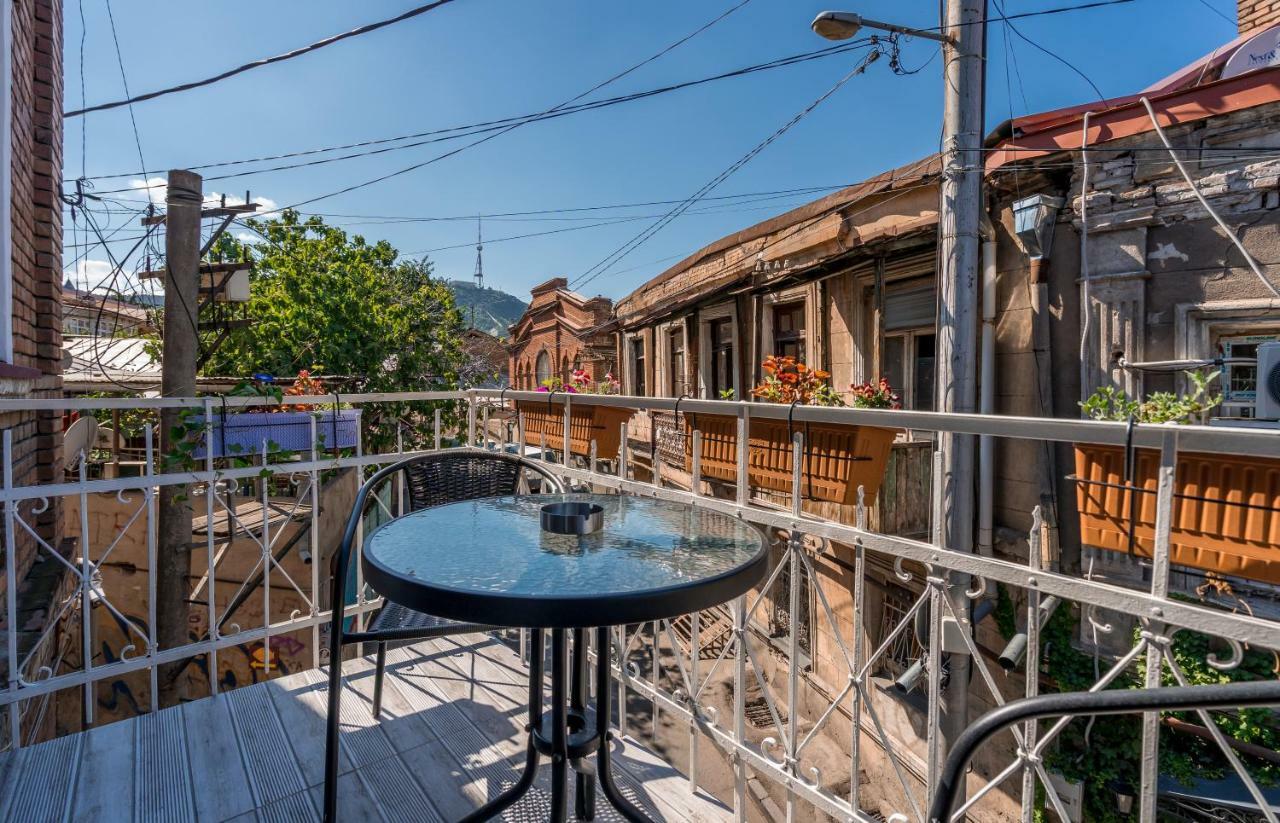 Golden Light Hotel Tbilisi Ngoại thất bức ảnh