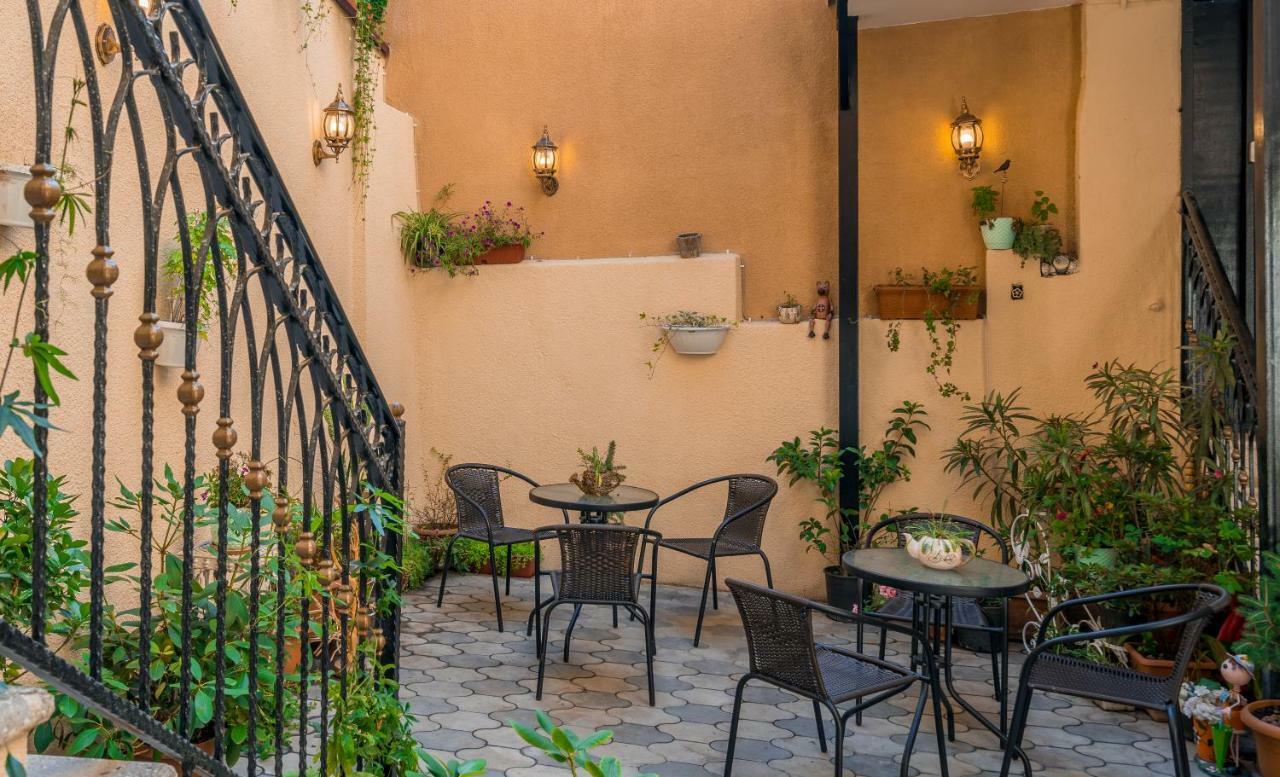 Golden Light Hotel Tbilisi Ngoại thất bức ảnh